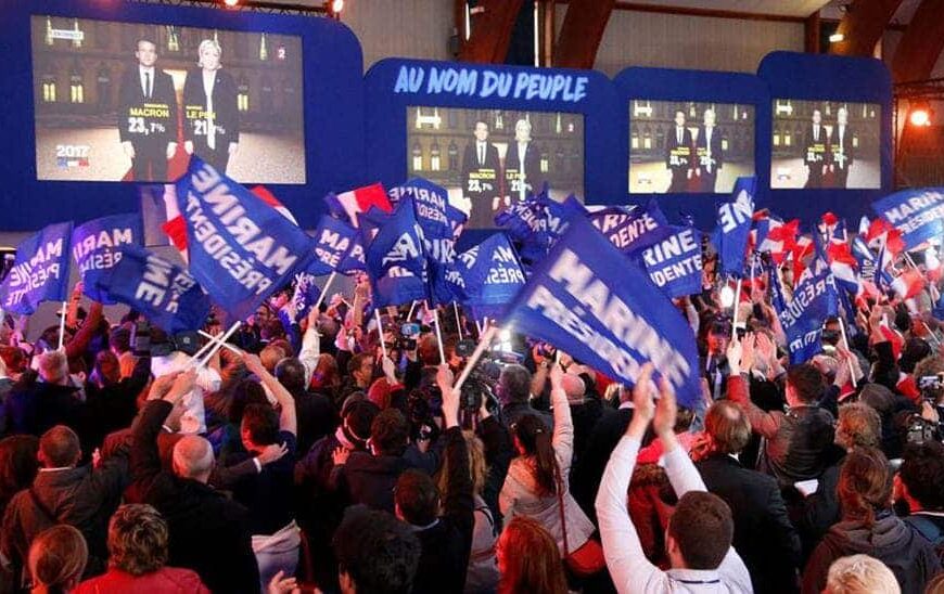 Pedro Sánchez Celebra Triunfo del Nuevo Frente Popular en Francia