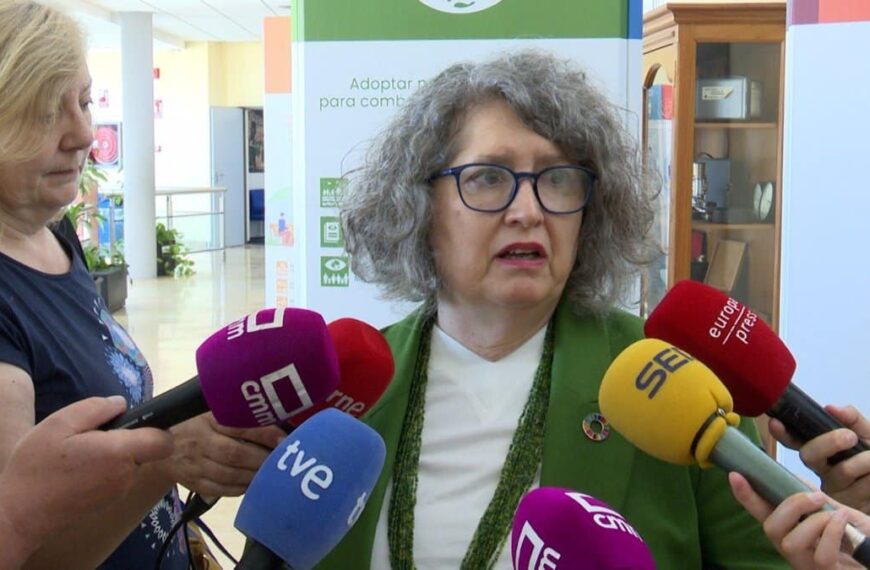 Vídeo: La Junta y el Ministerio Asesoran a Empresas sobre Ayudas de Más de 124 Millones para la Economía Circular