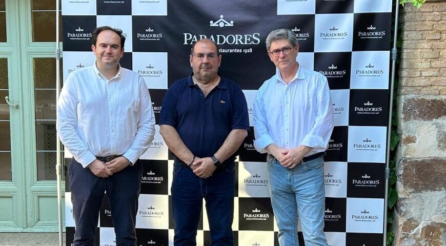 El Ateneo de Almagro, la UCLM y el Parador de Turismo renuevan su colaboración con catas de vino en los Cursos de Verano