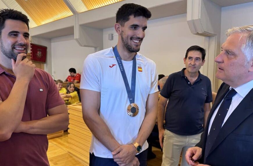 Ciudad Real rinde homenaje al medallista olímpico Miguel Sánchez-Migallón en una emotiva ceremonia
