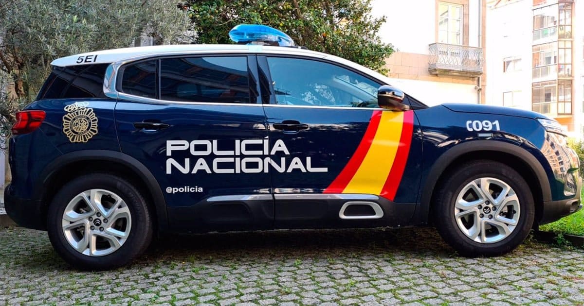 La Policía Nacional detiene en Valdepeñas a un hombre que llevaba cocaína oculta en su coche