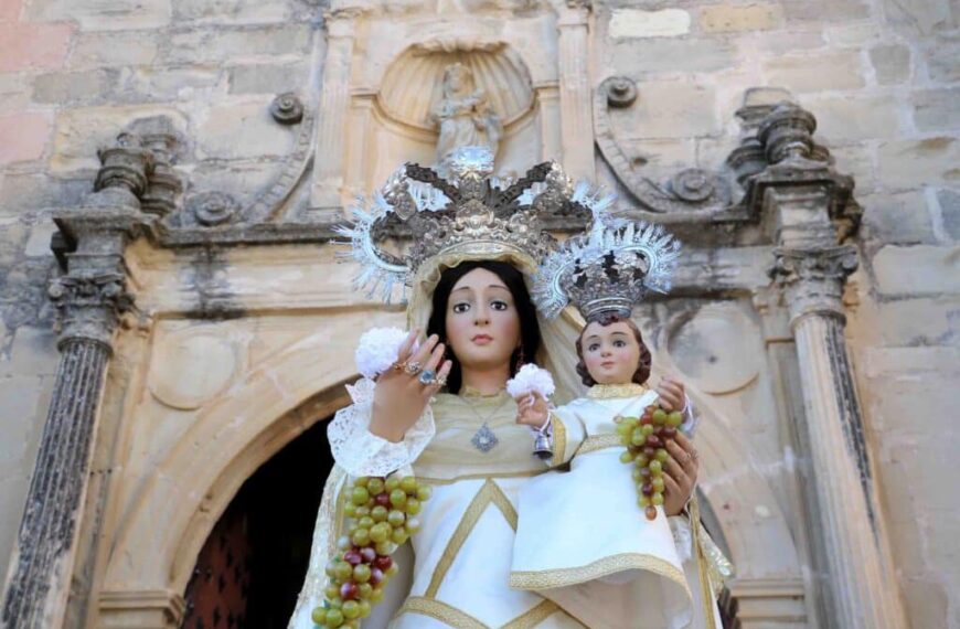 Brillante y emotiva procesión en honor a la Virgen de los Remedios, patrona de Cogolludo