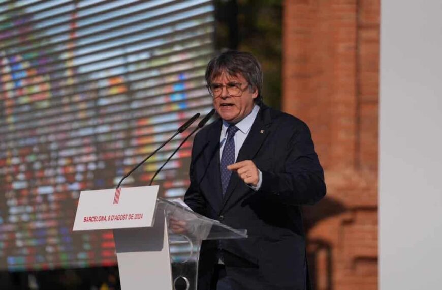 Puigdemont huye de nuevo