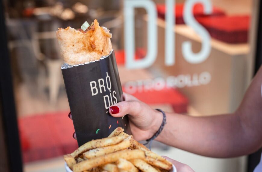 Kebab Brodis: Innovación a Tu Ritmo en Cada Mordisco
