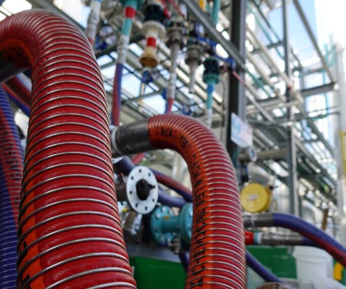 EDE Ingenieros Impulsa la Descarbonización en el Sector Industrial