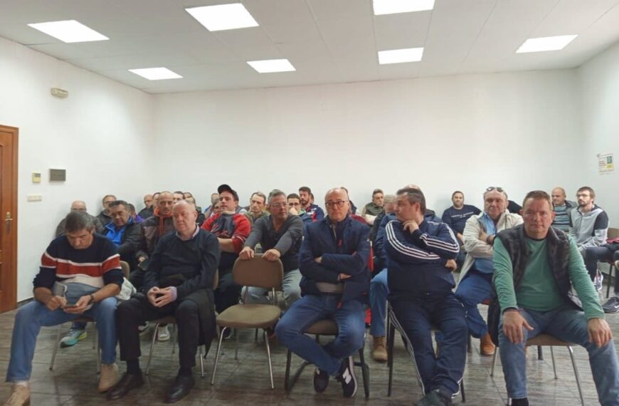 Empleados de recogida de residuos de Alcázar inician huelga en diciembre para exigir el desbloqueo del convenio laboral