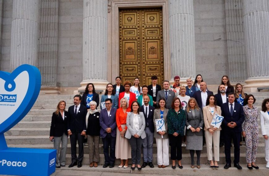 Impacto del Género y la Edad en el Desarrollo de Conflictos entre Niñas y Jóvenes