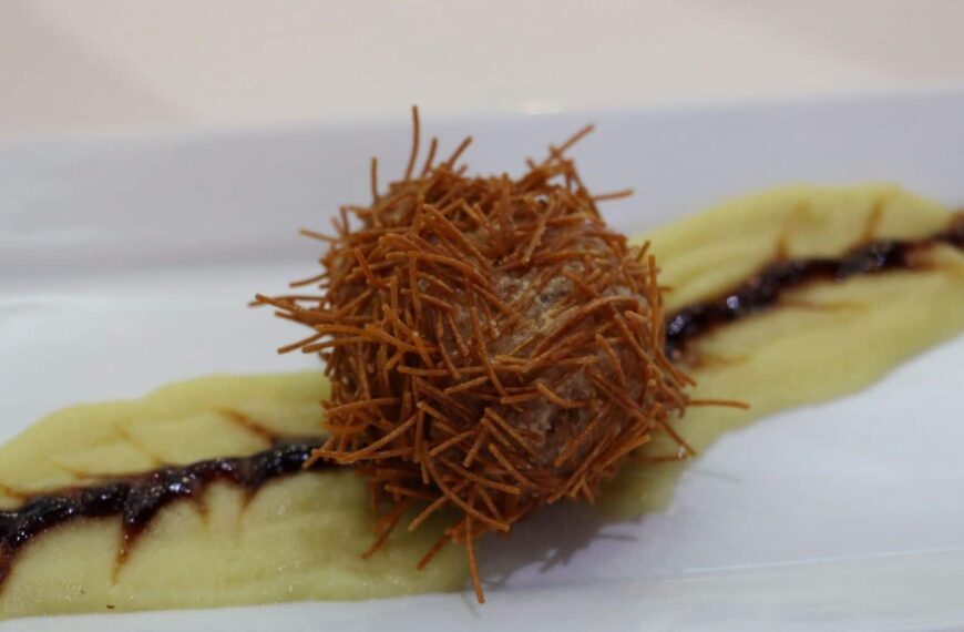 José Mário Magalhães Compite Por el Título de Chef Medieval en Sigüenza con su Innovador ‘Erizo’ de Bacalao y Castaña