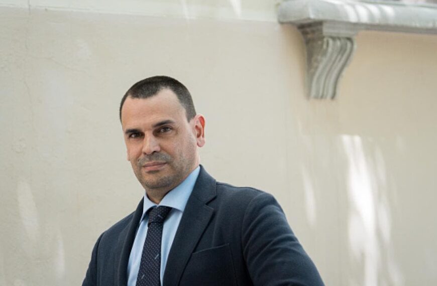 La Pareja de Isabel Díaz Ayuso en el Ojo del Huracán Judicial por Doble Fraude Fiscal