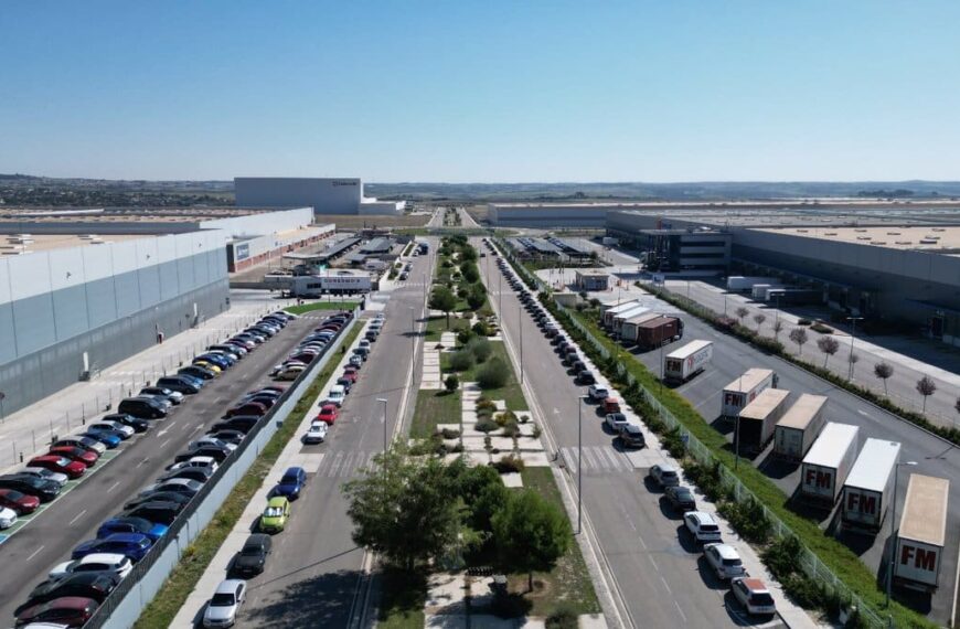 La creación de empresas en Castilla-La Mancha aumenta un 3,8% en agosto, alineándose con la media nacional de crecimiento