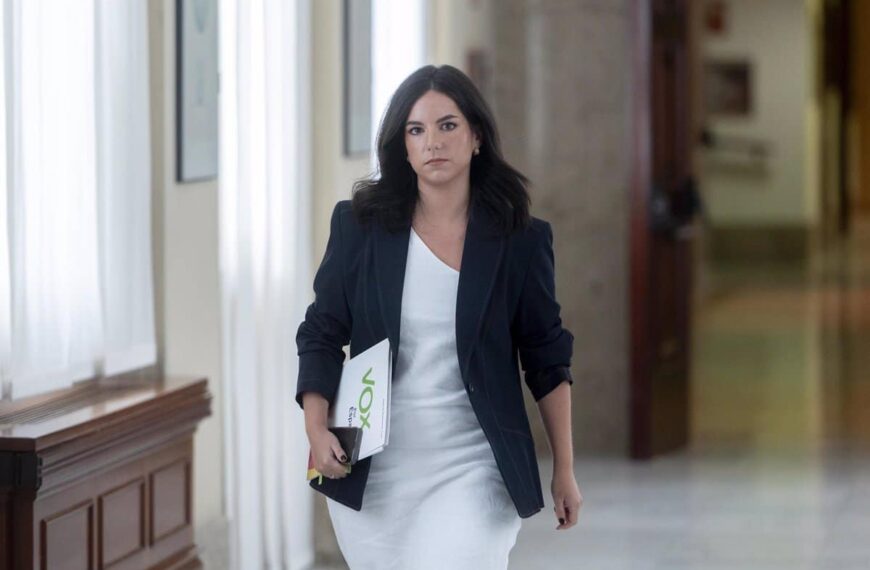 Que Page Exija A Vox Que Abandone Las Políticas Contra El Aeropuerto De Ciudad Real Para Migrantes