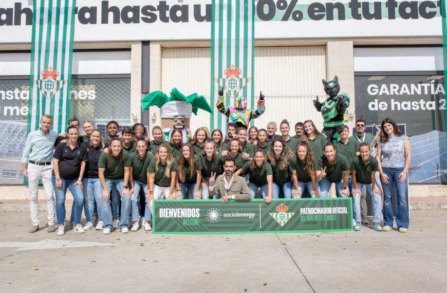 Renovación Energética: Social Energy y Real Betis Féminas Fortalecen su Alianza en una Emotiva Visita