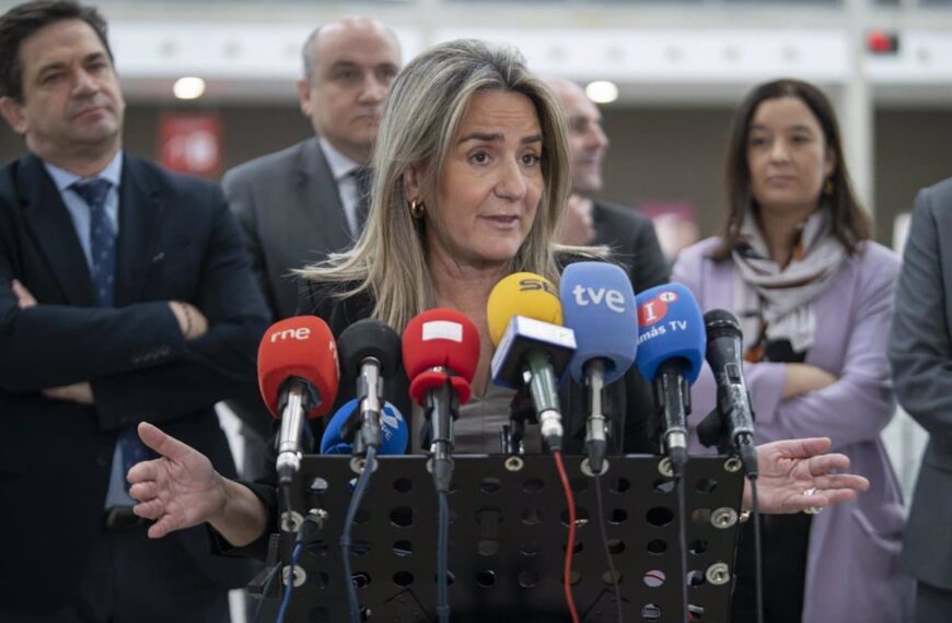 Tolón critica al PP y Vox por usar la noticia del aeropuerto para generar «polémicas inexistentes» en lugar de buscar soluciones reales