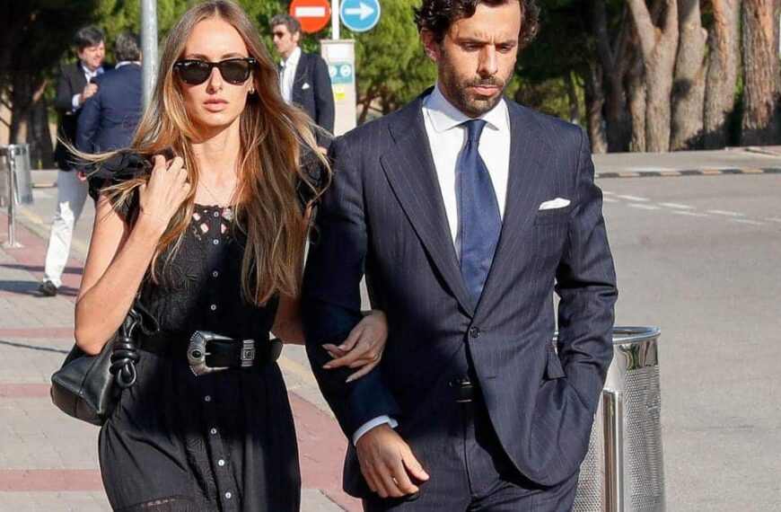 Aznar Organiza la Lista de Invitados para la Boda de Su Hijo con la Millonaria Mexicana Renata Collado