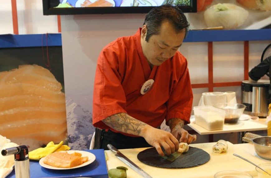 C-LM perdió 3.448 cotizantes extranjeros en octubre, pero ganó 7.749 en comparación al año pasado