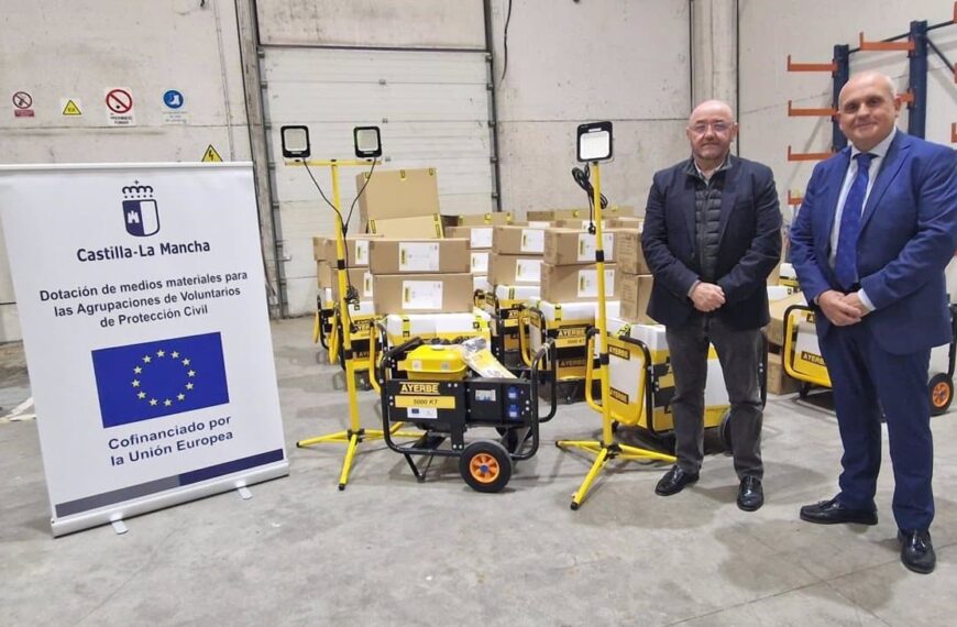 Agrupaciones de Protección Civil de 28 localidades reciben equipos electrógenos y bombas contra inundaciones