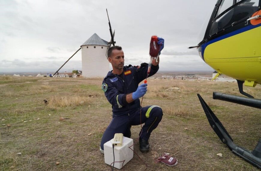 Castilla-La Mancha supera las 100 transfusiones sanguíneas en helicóptero sanitario con gran éxito en emergencias médicas
