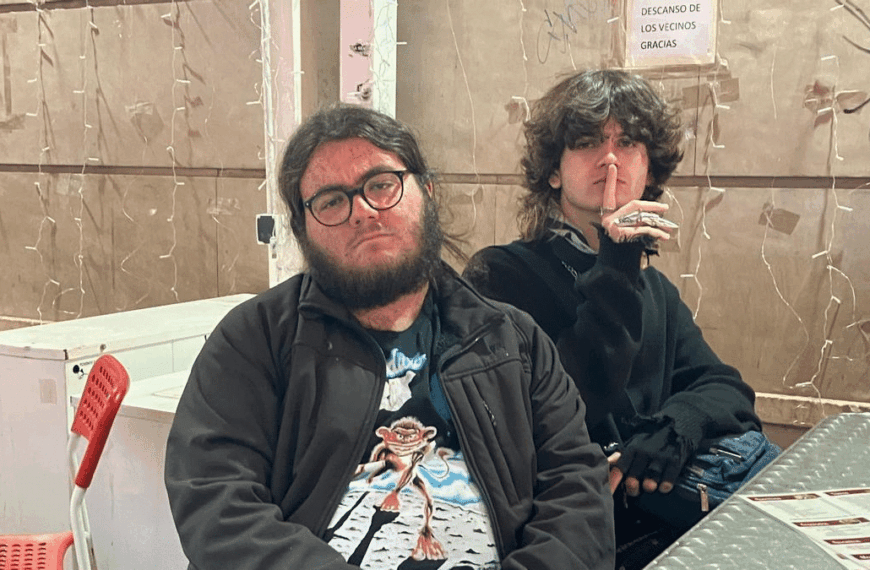 Detective Murciano y Foxer Zorriífico: La Rebelión Que Catapulta a los Frikis al Estrellato