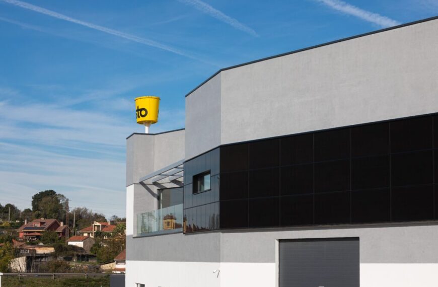 Sistemas SATE en Sto España Reducen Emisiones en 20.000 Toneladas de CO2 al Año