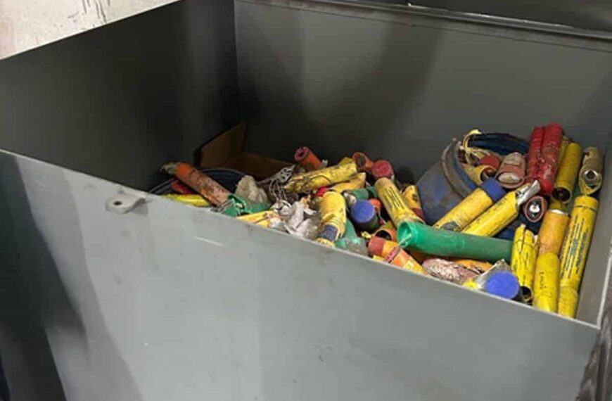 Descubren 67 cohetes antigranizo destruidos en una finca agrícola de Campo de Criptana, Ciudad Real