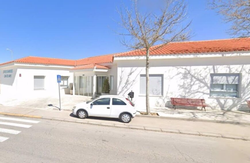 Realojan a usuarios de residencia en Pedro Muñoz en el Centro de Día tras incendio que obligó a su desalojo inmediato.