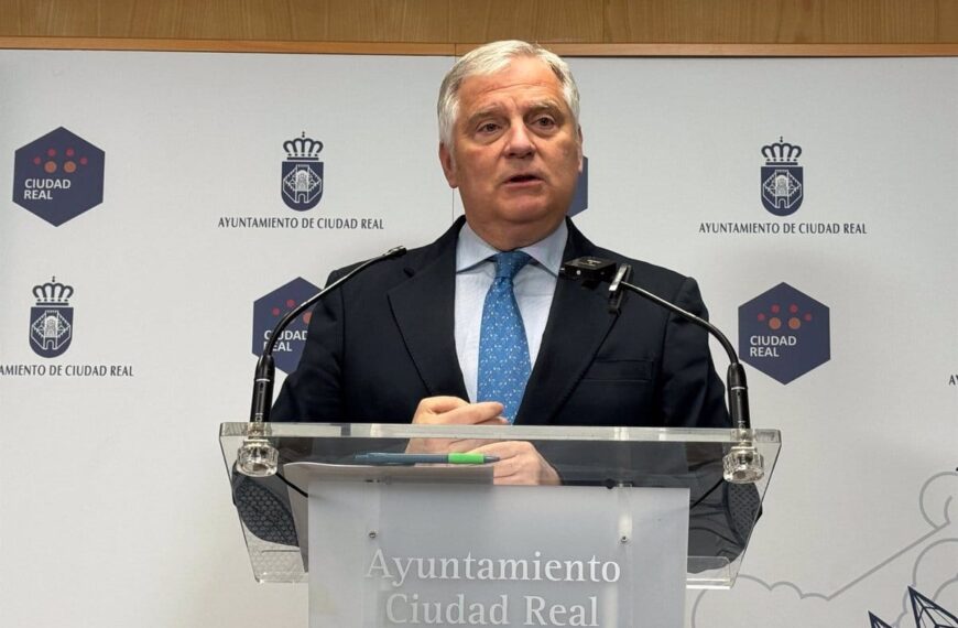 El alcalde de Ciudad Real destaca la calma durante la recuperación del suministro