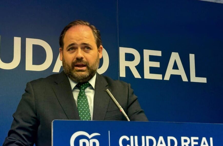 Núñez insta a Page a dar la cara ante los sanitarios y explicar la falta de recuperación de la carrera profesional