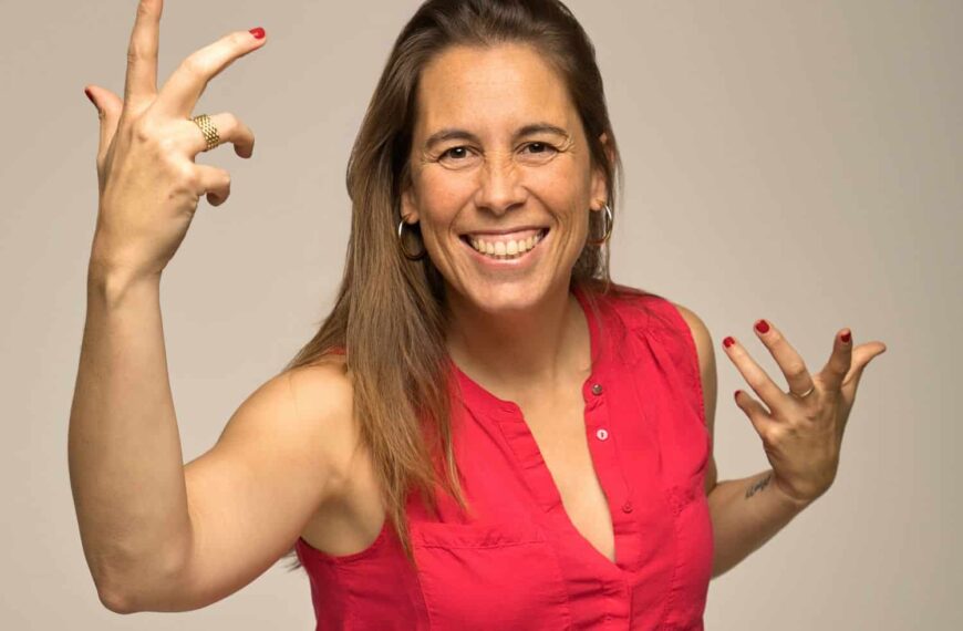 La Doctora Beatriz Crespo presenta Microhábitos Saludables, una guía práctica para transformar tu vida en menos de dos minutos