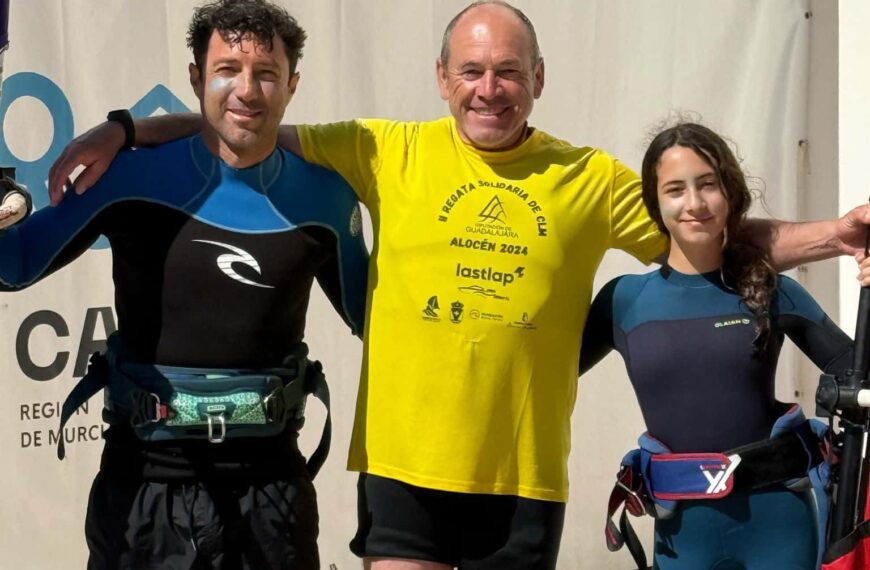 El ciudadrealeño Eduardo Navarro, subcampeón de España de Windsurf Slalom y campeón Máster en Los Alcázares