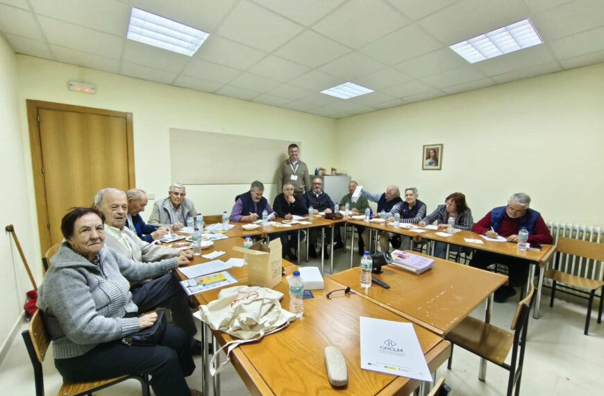 Talleres Comunitarios: Iniciativa del COACM para la Revitalización Sostenible de Barrios