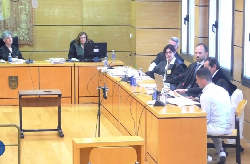 Forenses descartan que la víctima de Piedrabuena se clavara el cuchillo sola, como mantiene el acusado