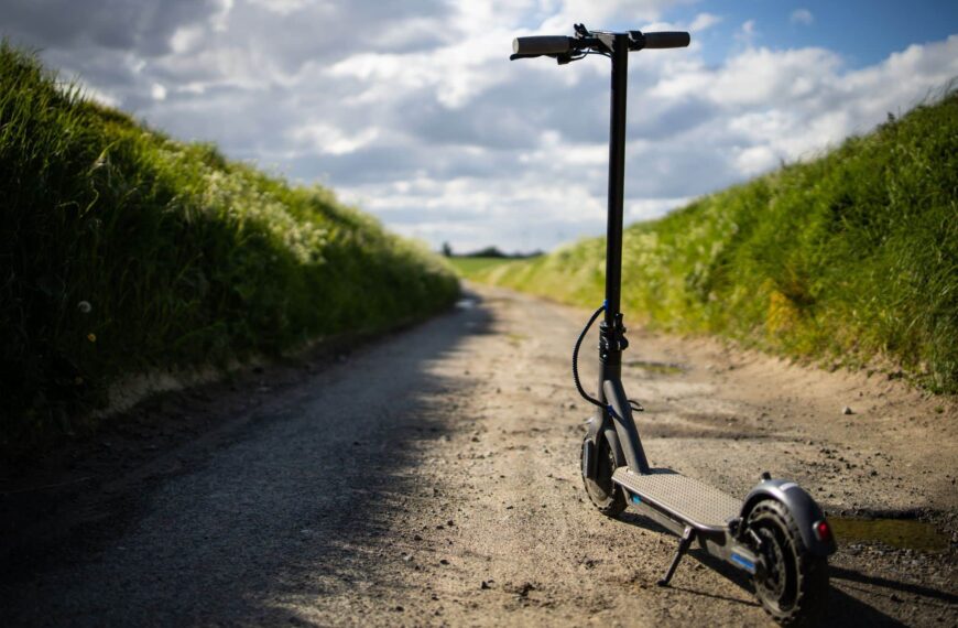 Subway Castellón Fomenta Movilidad Sostenible con Patinetes y Bicicletas Eléctricas