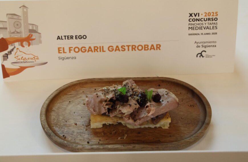 Chef Medieval Rubén Urbano: Revolución Gastronómica del Siglo XXI en 2025