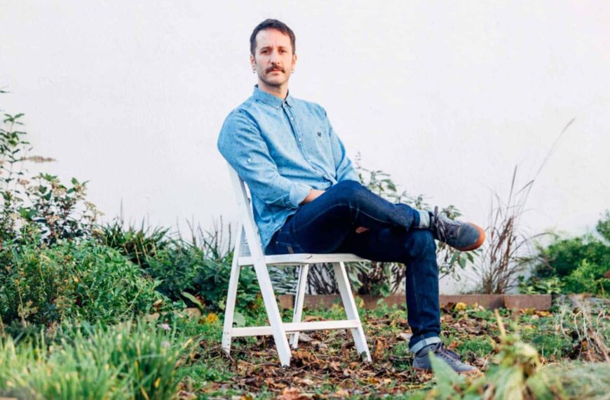 Cultivando Futuros Verdes: Promoviendo la Jardinería Sostenible