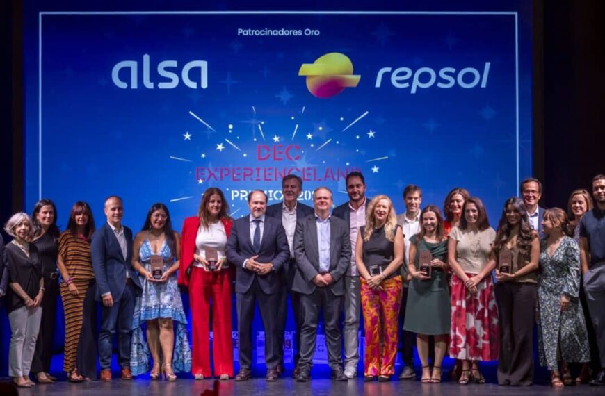 Moeve y Canal de Isabel II Triunfan en Premios DEC por Excelencia en Experiencia de Cliente