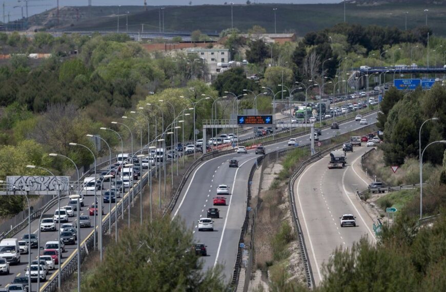 C-LM espera 759.000 desplazamientos desde este viernes en la primera operación especial del verano 2025