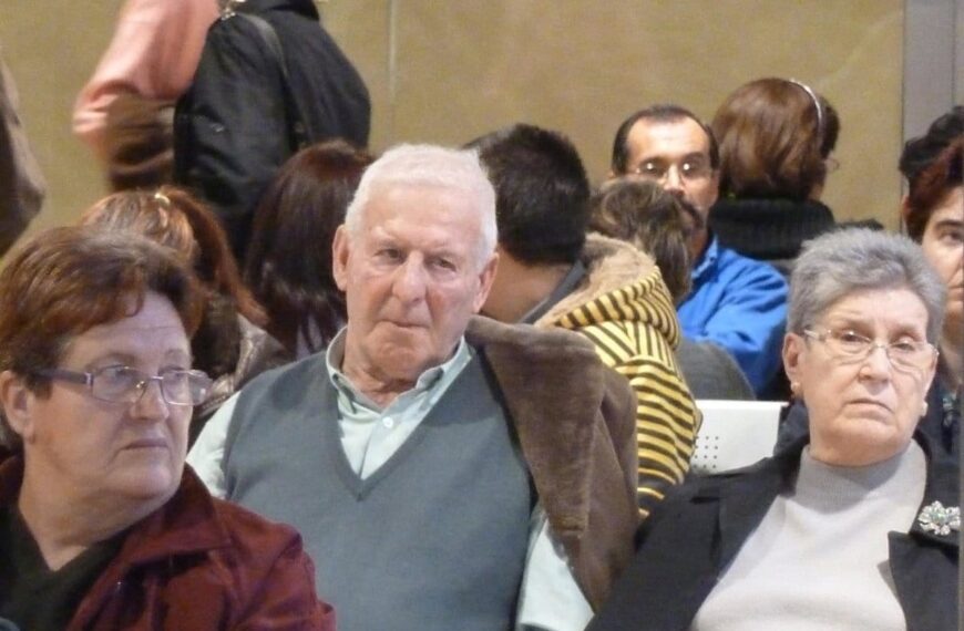 El Consejo de Gobierno destina más de 17 millones para apoyar la atención a mayores en el medio rural de Castilla-La Mancha