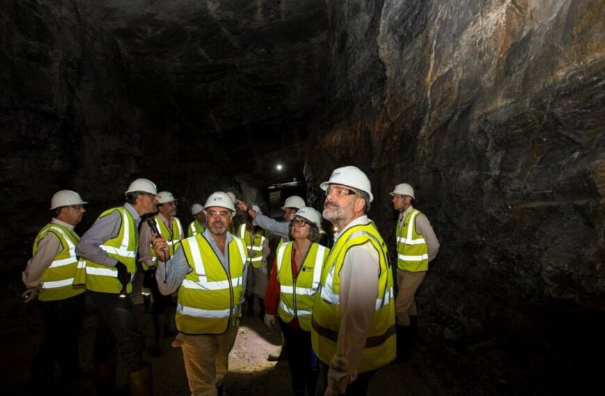La Junta Reafirma Su Apoyo Al Proyecto Minero De Abenójar En Una Visita A Una Explotación Similar En Lugo