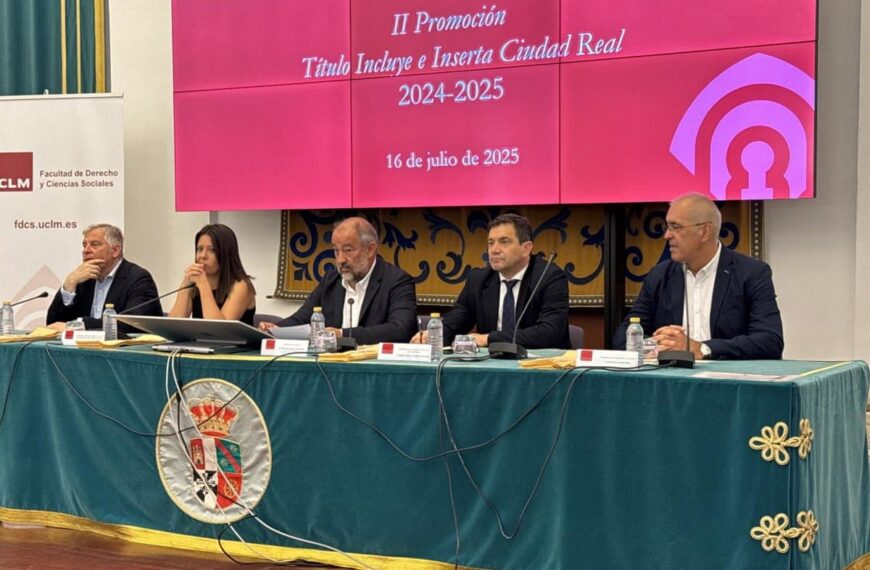 La UCLM impulsa la inserción laboral de tres personas con discapacidad mediante su programa pionero de inclusión