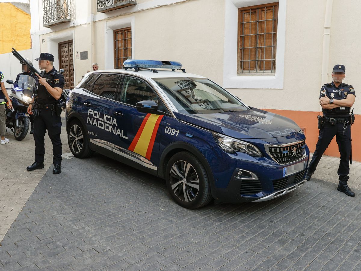 Arrestado un Administrador de Redes Sociales por Distribución de Pornografía Infantil