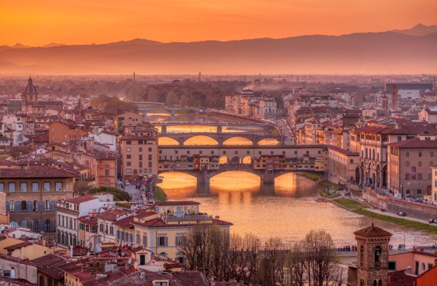 Descubre la Temporada Media: Tu Mejor Momento para Viajar en 2025, según KAYAK