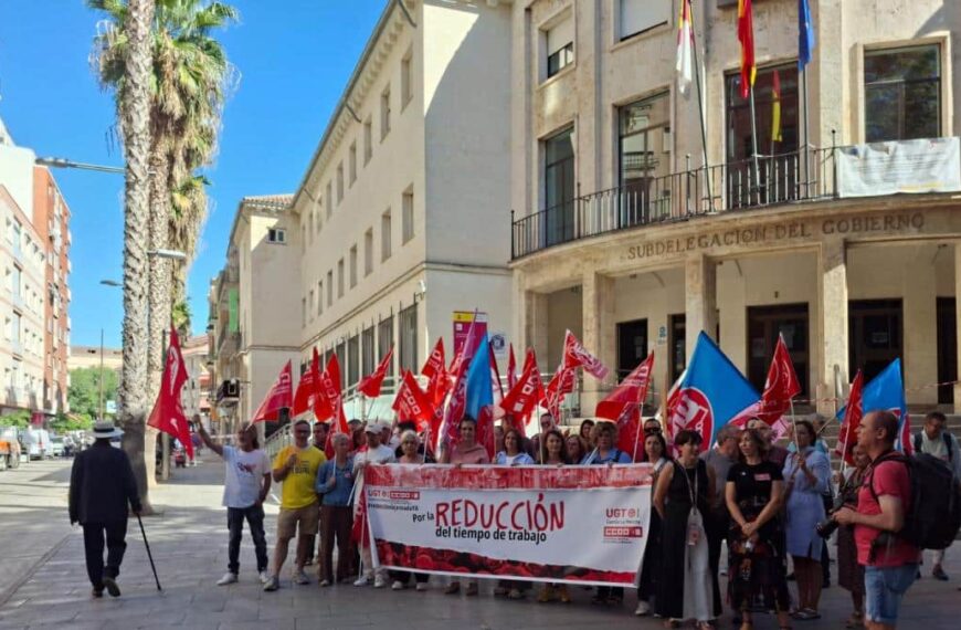Manifestación en Ciudad Real: ‘Reducción de la Jornada Laboral para Recuperar Nuestro Tiempo’