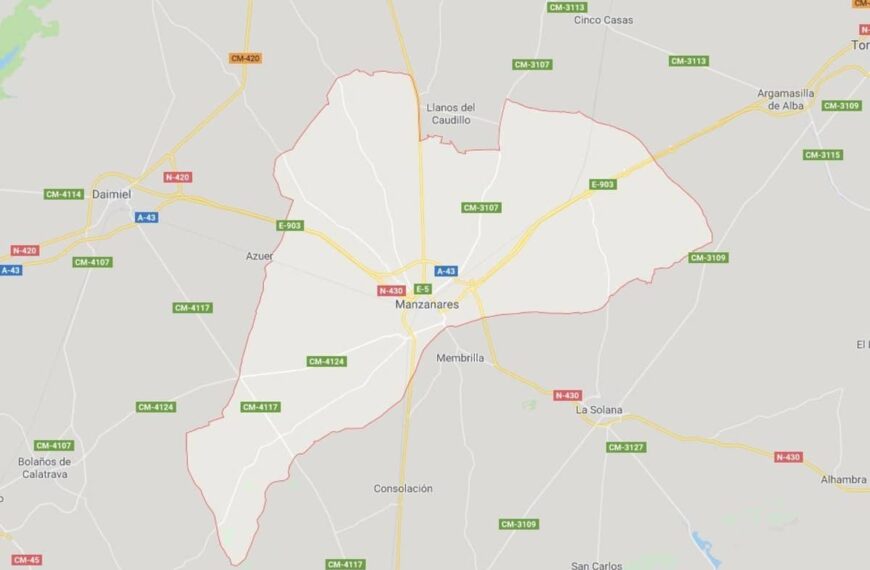 Muere un trabajador en Manzanares tras ser golpeado en la cabeza por el gancho de una grúa