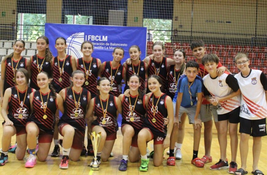 ¡Dupla de Campeones! El Grupo 76-Alkasar se Lleva la Mini Copa 2025 en Masculino y Femenino