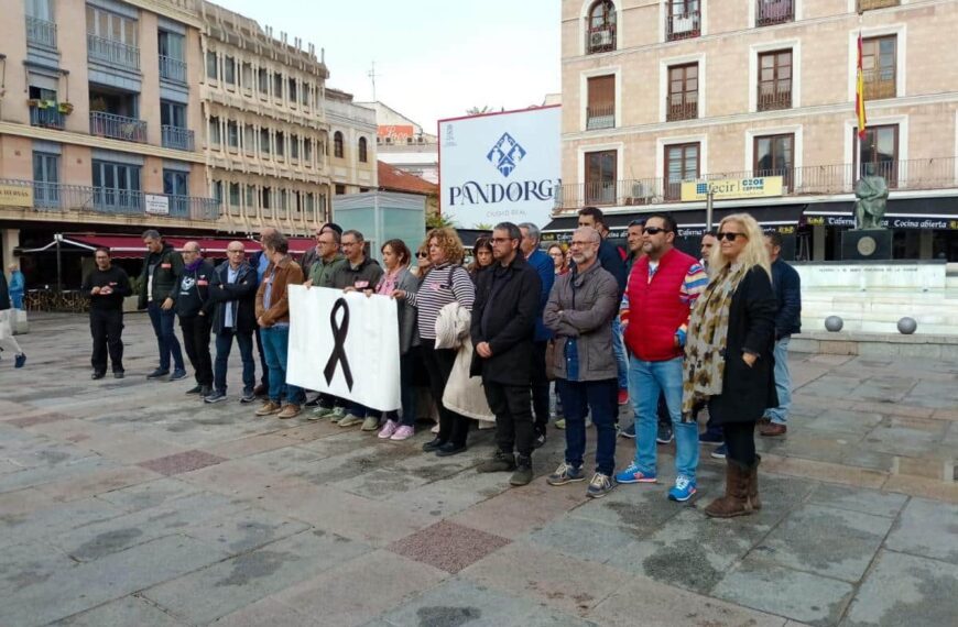 CCOO y UGT Exigen Justicia por la Trabajadora Fallecida en Socuéllamos bajo Sanción por Infracción