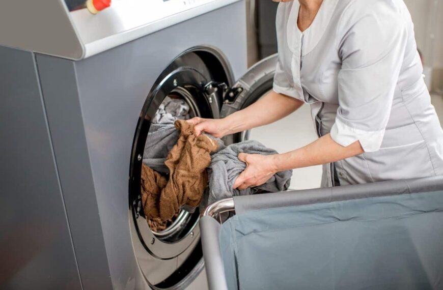 UGT Firma Acuerdo Clave con Ilunion Textil en Miguelturra