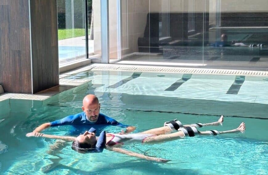 Descubre la Revolución en Osteopatía: José Rodríguez Presenta su Innovador Servicio de Terapia Acuática Regenerativa