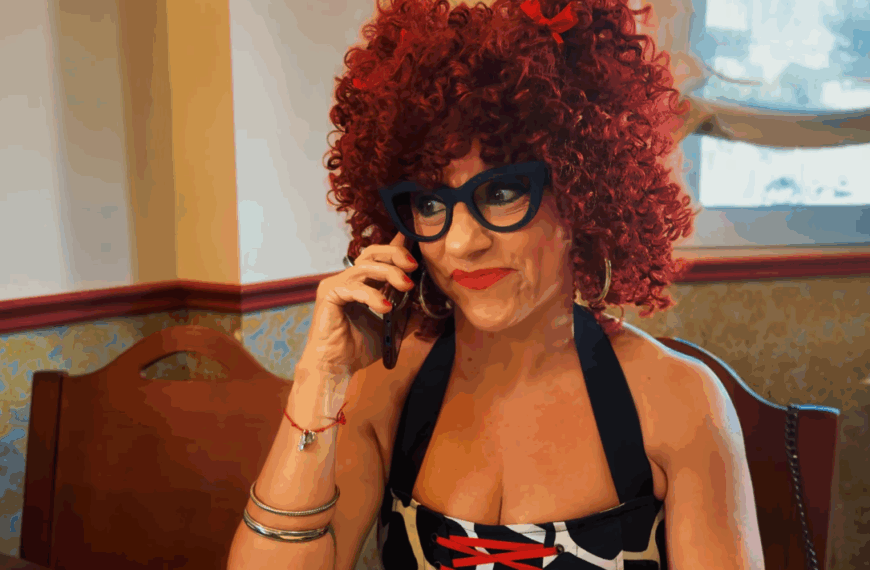 Olvido Linares: La Serie Alicantina que Conquista Sin Recursos