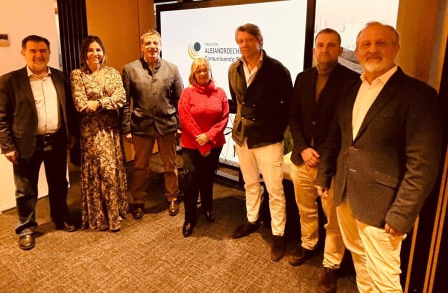 Premio a la Verdad: Fundación Celebrada por Combatir la Desinformación