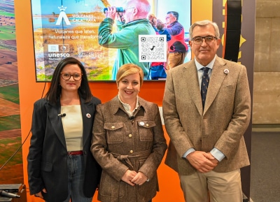 El Geoparque Volcanes de Calatrava–Ciudad Real Lanza su Nueva Identidad y Estrategia en FITUR 2026: ‘Pon un Volcán en tu Vida’